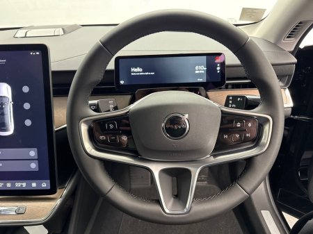 2026 Volvo ES90 - thumbnail 13