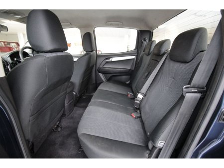 2017 Isuzu D-MAX - thumbnail 18