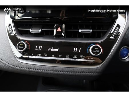 2021 Toyota Corolla HYB LUNA SALOON 4DR AUTO HYBRID €21,950 thumbnail
