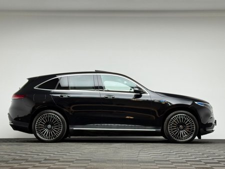 2023 Mercedes-Benz EQC - thumbnail 8