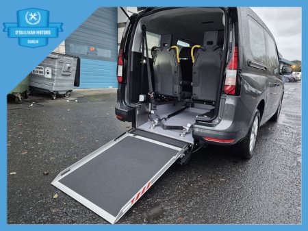 2026 Volkswagen Caddy /2026/1.5 PETROL PLUG-IN HYBRID/7 SEATER/WAV €69,500 thumbnail