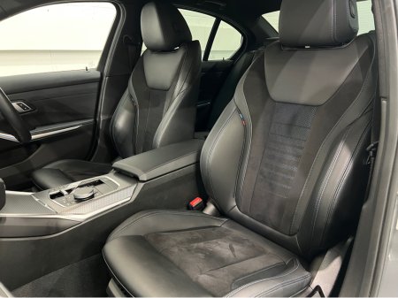 2023 BMW 3 Series - thumbnail 13