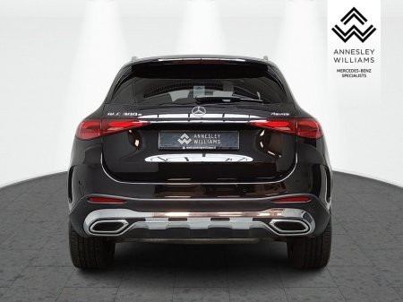 2024 Mercedes-Benz GLC Class GLC300e AMG Line 4Matic €64,950 thumbnail
