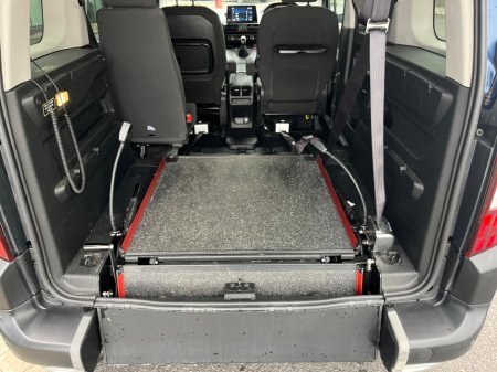 2020 Peugeot Rifter - thumbnail 11