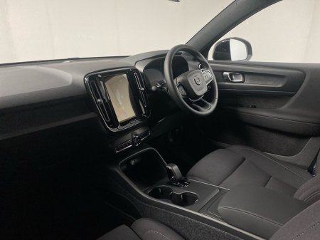 2026 Volvo EC40 - thumbnail 11