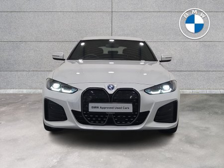 2022 BMW i4 - thumbnail 16