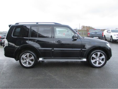2012 Mitsubishi Pajero 3.2 DID UTILITY AUTO €17,995 thumbnail