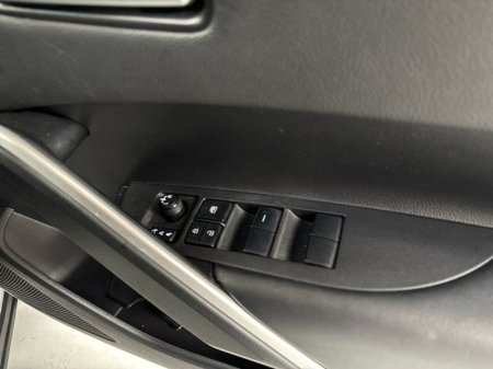 2023 Toyota Corolla Cross - thumbnail 16