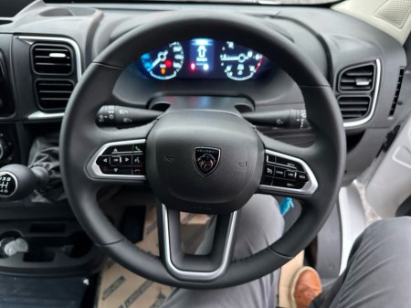 2026 Peugeot Boxer - thumbnail 14