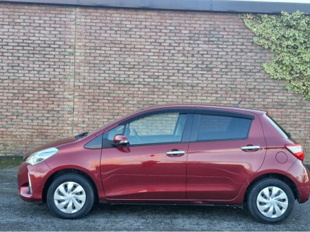 2018 Toyota Vitz AUTOMATIC LOW KMS FINANCE AVAILABLE €11,995 thumbnail