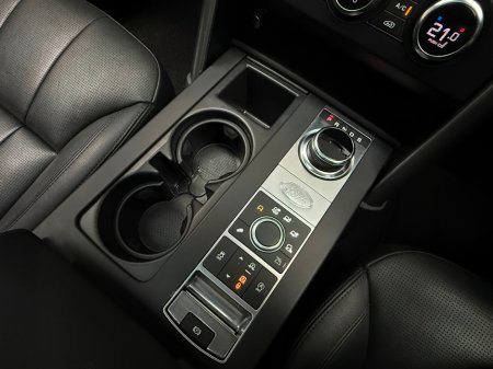 2020 Land Rover Discovery - thumbnail 19