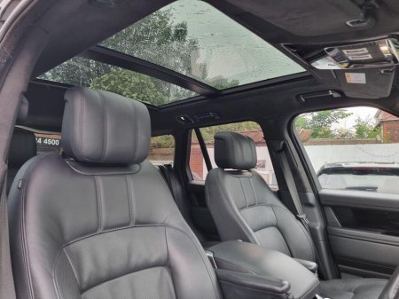 2021 Land Rover Range Rover 2021 Range Rover P400e Westminister €61,950 thumbnail