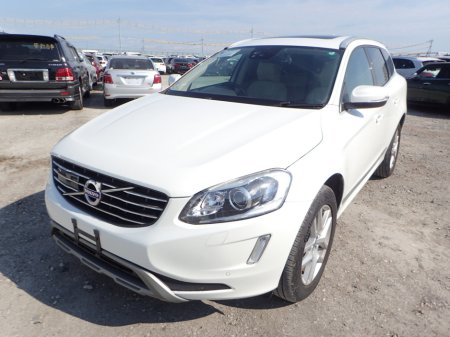 2017 Volvo XC60 2.0D4 SE LUXURY DELUXE 5DR ESTATE AUTOMATIC // MINT CONDITION // BUY WITH CONFIDENCE AA AND SIMI APPROVED DEALER 2025 // FINANCE ARRANGED // ALL TRADE INS WELCOME // €19,950