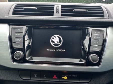 2016 Skoda Fabia - thumbnail 26