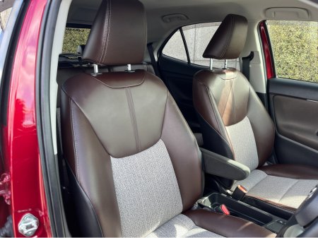 2022 Toyota Yaris Cross - thumbnail 11