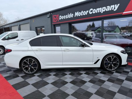 2021 BMW 5 Series - thumbnail 8