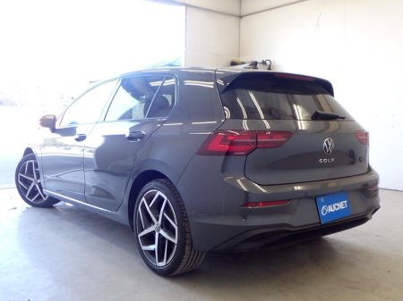 2024 Volkswagen Golf VW Golf style Diesel Auto €31,950