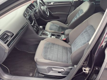 2017 Volkswagen Golf “Practical on the outside, spicy on the inside.” €17,888 thumbnail