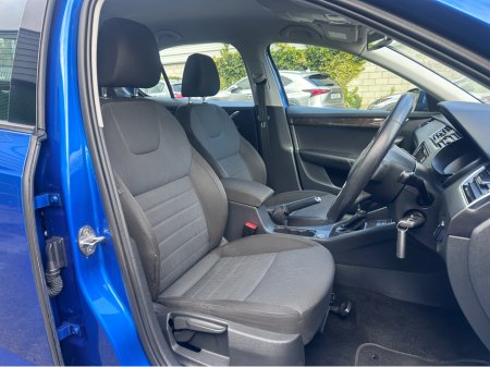 2014 Skoda Octavia - thumbnail 7