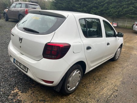 2019 Dacia Sandero 1.5 dCi 90 ALTERNATIVE €9,950 thumbnail