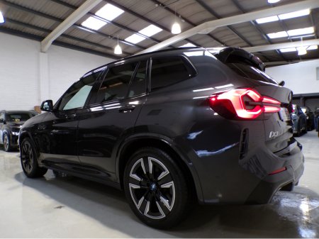 2022 BMW iX3 - thumbnail 8