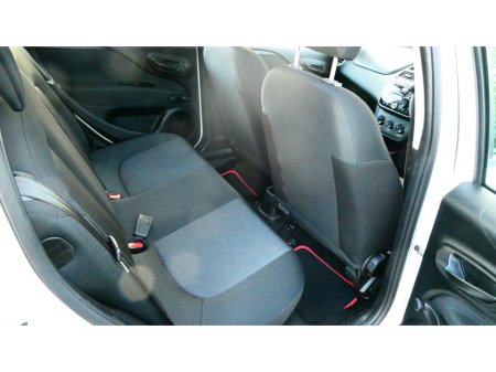 2015 Fiat Punto POP 1.2 4DR €4,950 thumbnail