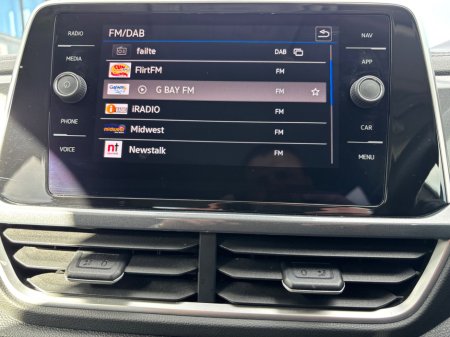 2023 Volkswagen T-Roc - thumbnail 40