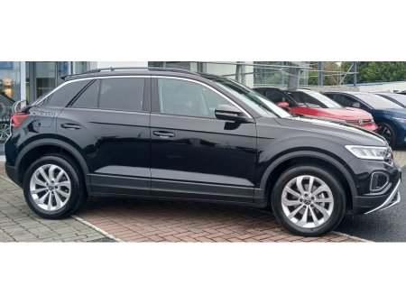 2025 Volkswagen T-Roc EDITION 75 1.0TSI 116HP *REAR VIEW CAMERA, PARK ASSIST, APP CONNECT* €32,995