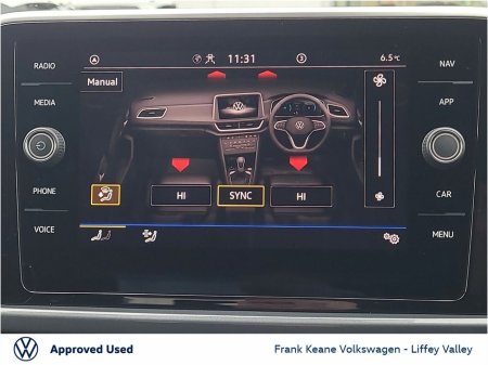 2023 Volkswagen T-Roc STYLE 1.0 TSI 110HP *ONE OWNER* *PETROL BLUE* *JOHANNESBURG ALLOYS* *REAR VIEW CAMERA* *ART VELOUR SEATS* *PCP AVAILABLE* €28,895 thumbnail