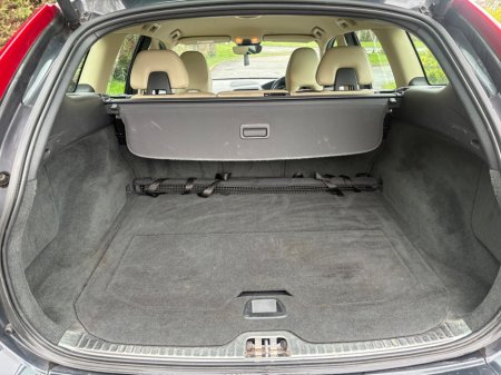 2014 Volvo XC60 - thumbnail 8