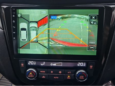 2015 Nissan X-Trail 2015 NISSAN X-TRAL 2.0 HYBRID 4X4 AUTOMATIC €14,995 thumbnail