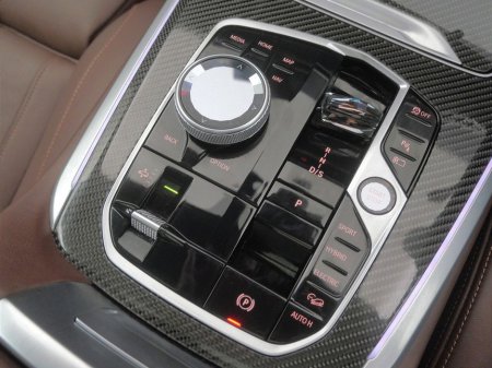 2025 BMW X5 - thumbnail 10