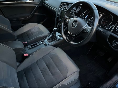 2014 Volkswagen Golf 1.4 AUTOMATIC PETROL FOUR-DOOR €11,950 thumbnail