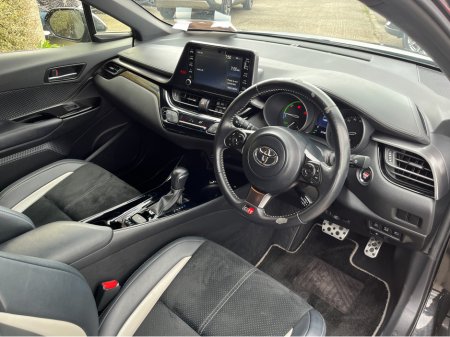 2020 Toyota C-HR - thumbnail 12