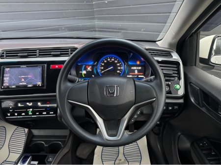 2016 Honda Grace 1.5 HYBRID AUTO €12,495 thumbnail