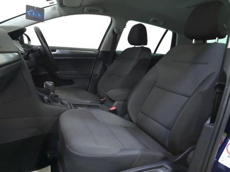 2017 Volkswagen Golf 1.2 TSI 110 bhp DSG Trendline €16,950 thumbnail