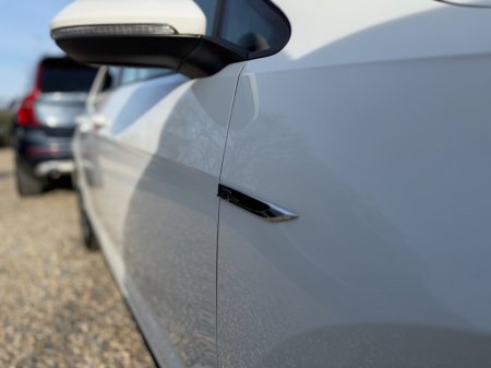 2018 Volkswagen Golf - thumbnail 24