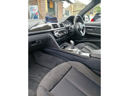 2018 BMW 3 Series - thumbnail 13