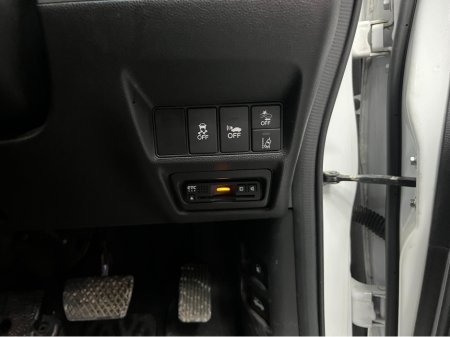 2019 Honda Stepwagon - thumbnail 13