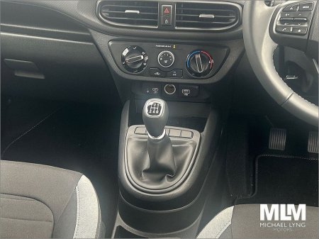 2025 Hyundai i10 Deluxe Plus €22,995 thumbnail