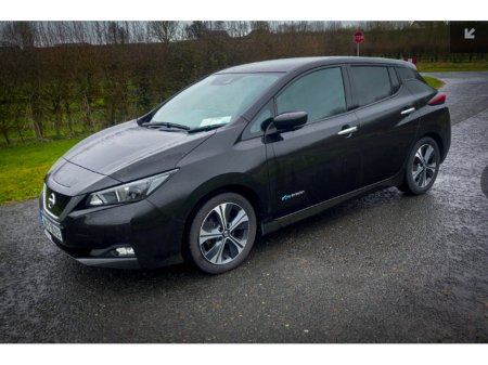 2018 Nissan Leaf - thumbnail 1