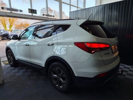 2015 Hyundai Santa Fe - thumbnail 4