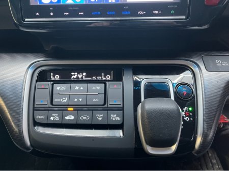 2017 Honda Stepwagon €22950! 2017 HONDA STEPWAGON 7 SEATER AUTOMATIC SPADA HYBRID SENSING 2.0 AUTOMATIC / CRUISE CONTROL / AUTOMATIC DOORS / REVERSE CAMERA €22,950 thumbnail