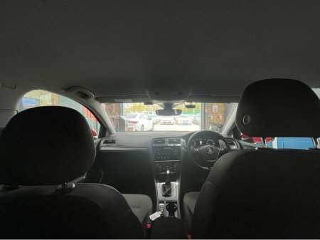 2018 Volkswagen Golf - thumbnail 11