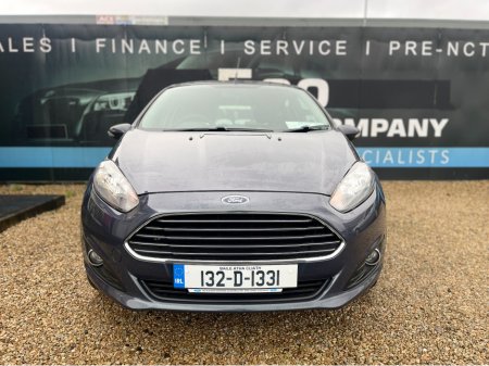 2013 Ford Fiesta - view 2