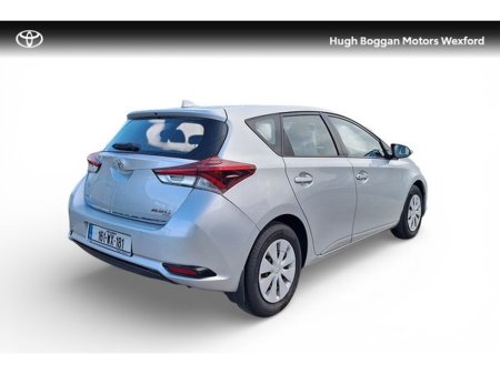 2016 Toyota Auris - photo 3