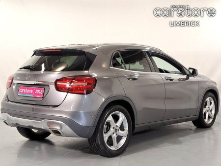 2018 Mercedes-Benz GLA Class 180 AUTO 1.6 PET €26,444