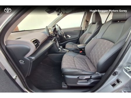2022 Toyota Yaris Cross CR CROSS SOL 4DR AUTO €26,950 thumbnail