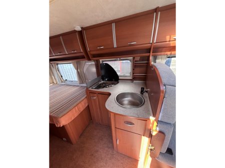 2008 Elnagh Baron 2008 ELNAGH DUKE LO-PROFILE 4 BERTH LEFT HAND DRIVE SPOTLESS THROUGHOUT thumbnail