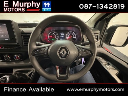 2022 Renault Trafic - thumbnail 17